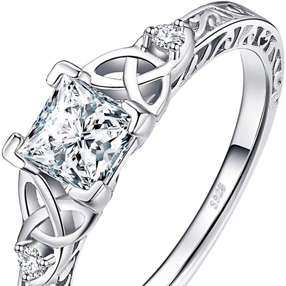 Vintage Celtic Knot Princess Cut Engagement Ring - Picture 3 of 5